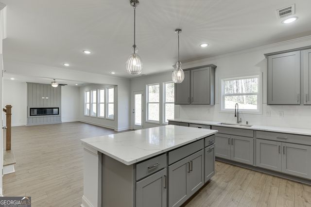 997 Lakeview, Commerce, GA 30529