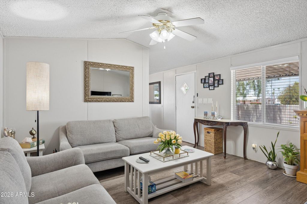3916 E BIRCHWOOD Avenue, Mesa, AZ 85206 — photo 5
