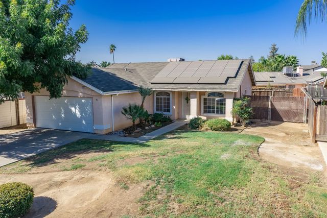 2332 S Karen Avenue, Fresno, CA 93725