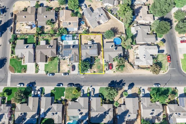 2332 S Karen Avenue, Fresno, CA 93725