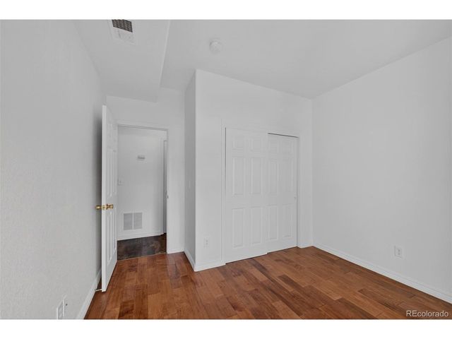 878 S Kalispell Cir 3-101, Aurora, CO 80017
