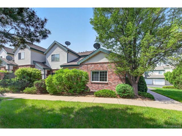 878 S Kalispell Cir 3-101, Aurora, CO 80017