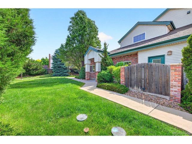 878 S Kalispell Cir 3-101, Aurora, CO 80017