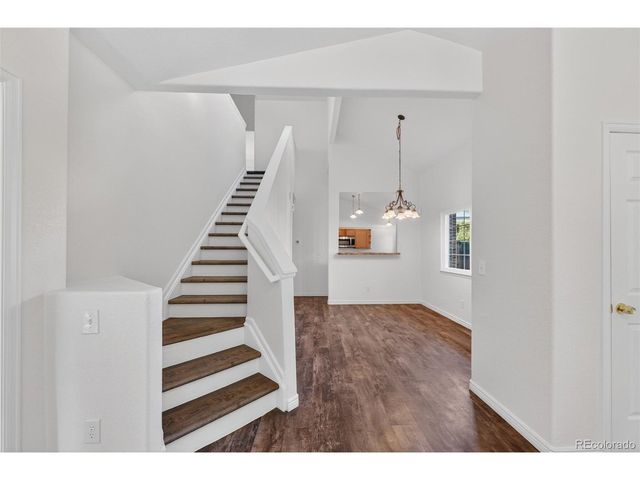 878 S Kalispell Cir 3-101, Aurora, CO 80017