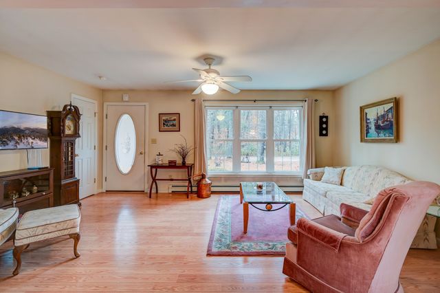 51 Poco Drive, Tamworth, NH 03886