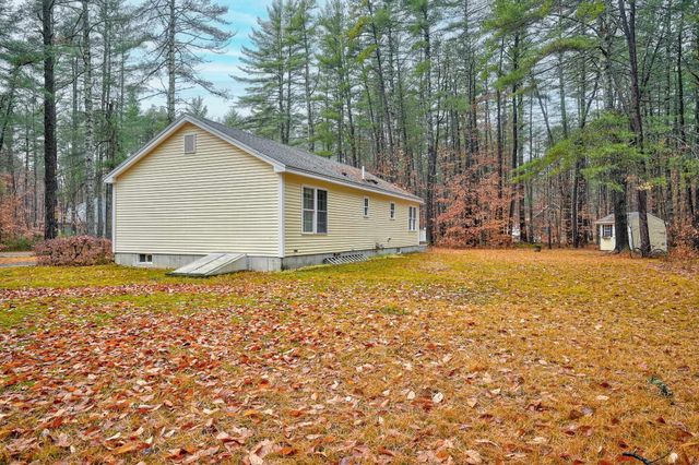 51 Poco Drive, Tamworth, NH 03886