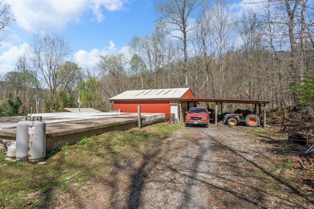 4897 Sulphur Creek Rd, Nashville, TN 37218