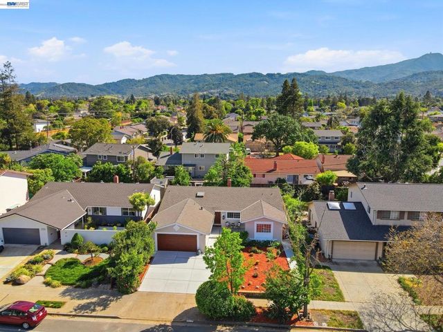 6563 Camden Ave, San Jose, CA 95120