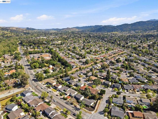 6563 Camden Ave, San Jose, CA 95120