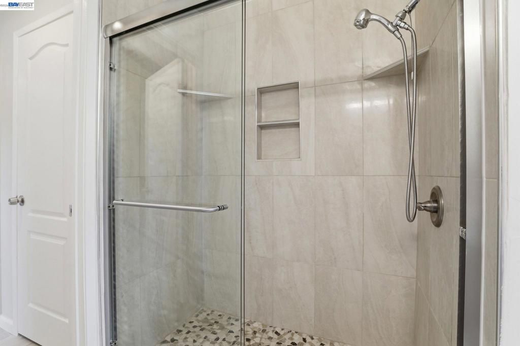 Image 37 of property listing at 6563 Camden Ave, San Jose, CA 95120