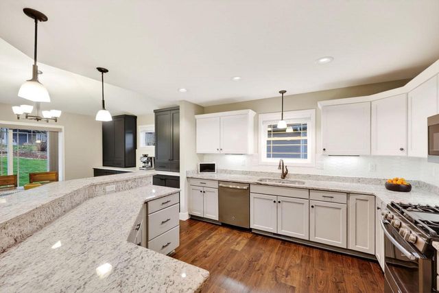 212 W Gonstead Road, Mount Horeb, WI 53572