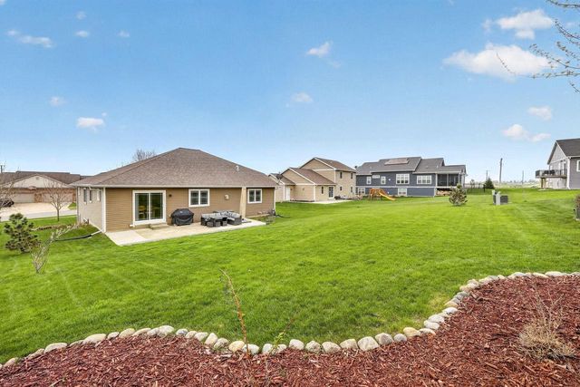 212 W Gonstead Road, Mount Horeb, WI 53572