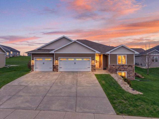 212 W Gonstead Road, Mount Horeb, WI 53572