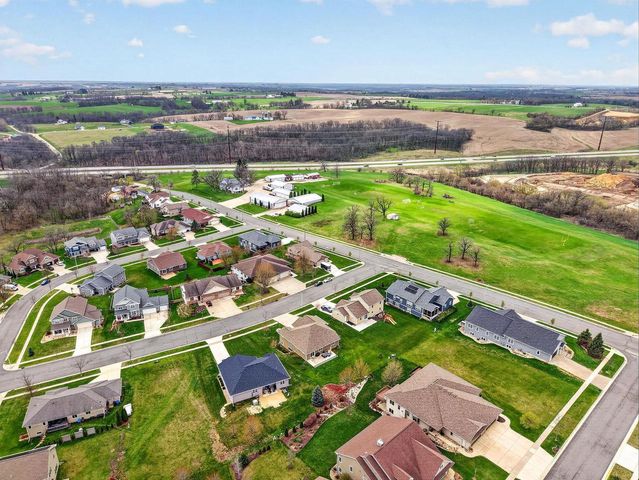 212 W Gonstead Road, Mount Horeb, WI 53572