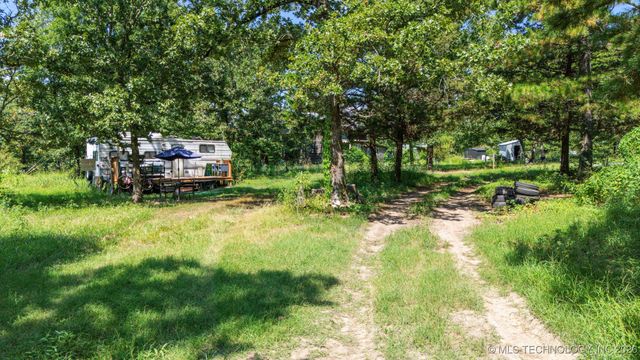 8119 N 544, Tahlequah, OK 74464