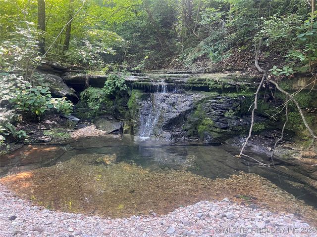 8119 N 544, Tahlequah, OK 74464