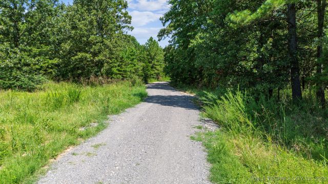 8119 N 544, Tahlequah, OK 74464