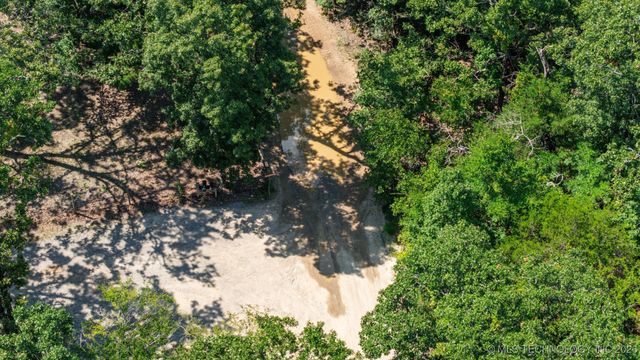 8119 N 544, Tahlequah, OK 74464