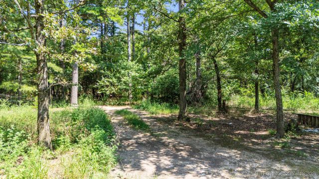 8119 N 544, Tahlequah, OK 74464