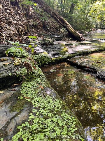 8119 N 544, Tahlequah, OK 74464