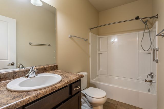 3703 NE Marissa Lane, Ankeny, IA 50021