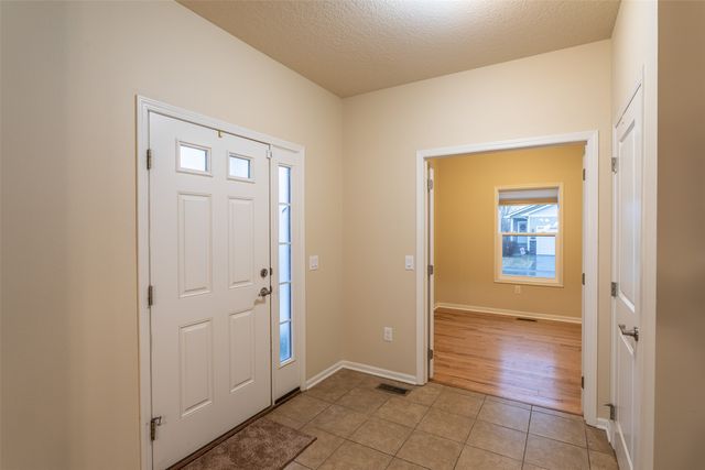 3703 NE Marissa Lane, Ankeny, IA 50021