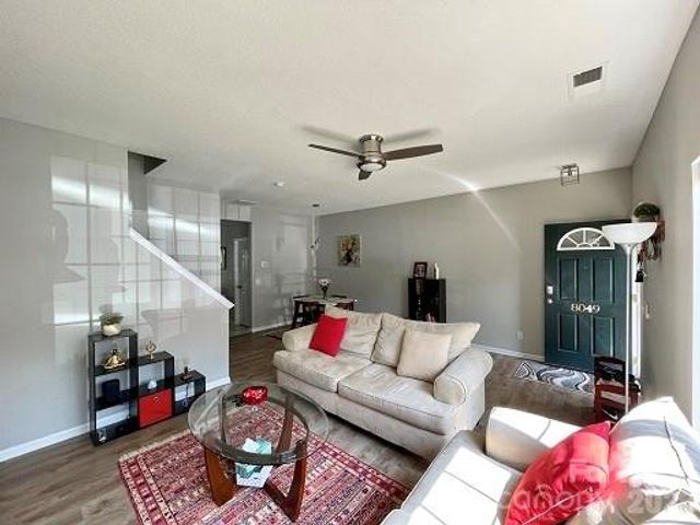 8049 Stoneham Court, Matthews, NC 28105
