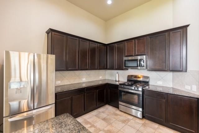 2401 Trocadero Lane, League City, TX 77573