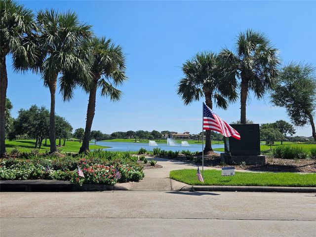 2401 Trocadero Lane, League City, TX 77573