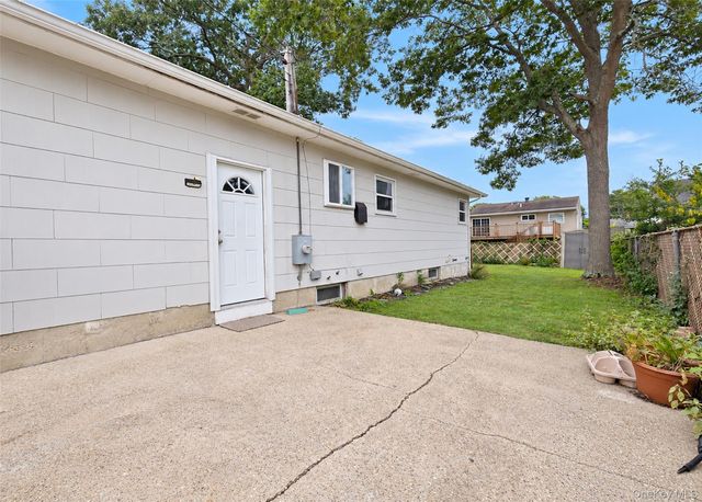 90 Robinwood Drive, Mastic Beach, NY 11951