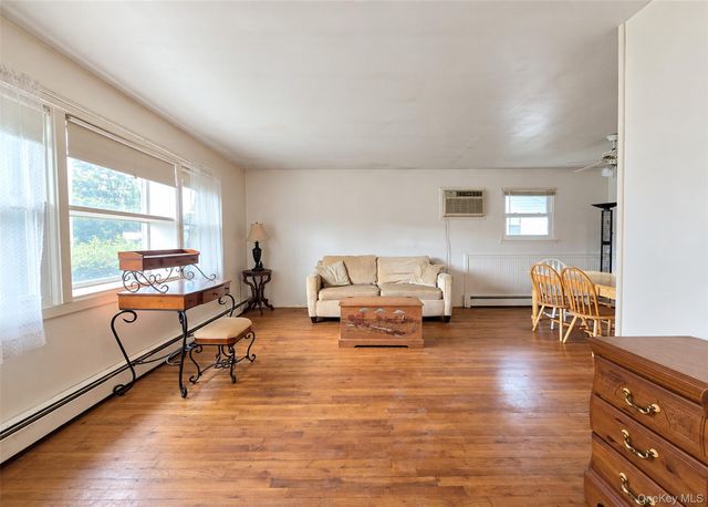90 Robinwood Drive, Mastic Beach, NY 11951