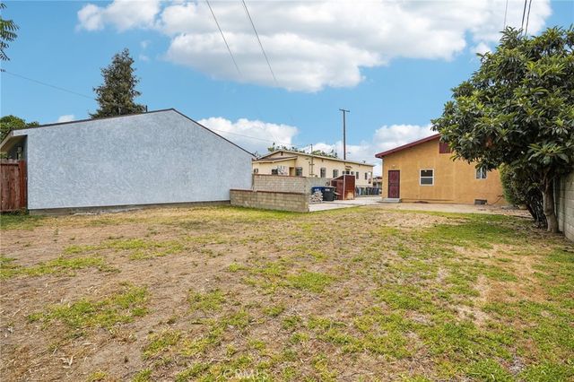 1359 S Downey Road, Los Angeles, CA 90023