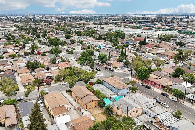1359 S Downey Road, Los Angeles, CA 90023