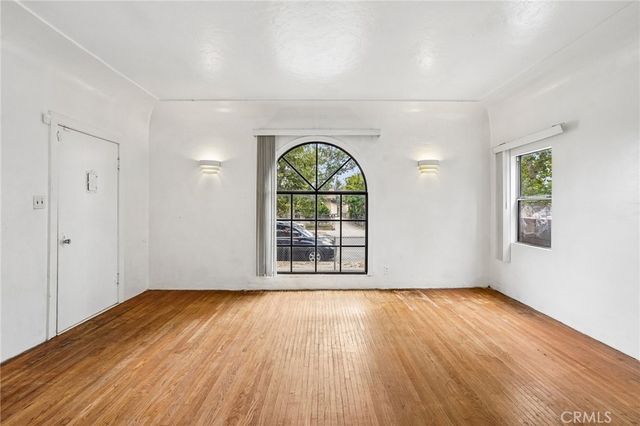 1359 S Downey Road, Los Angeles, CA 90023