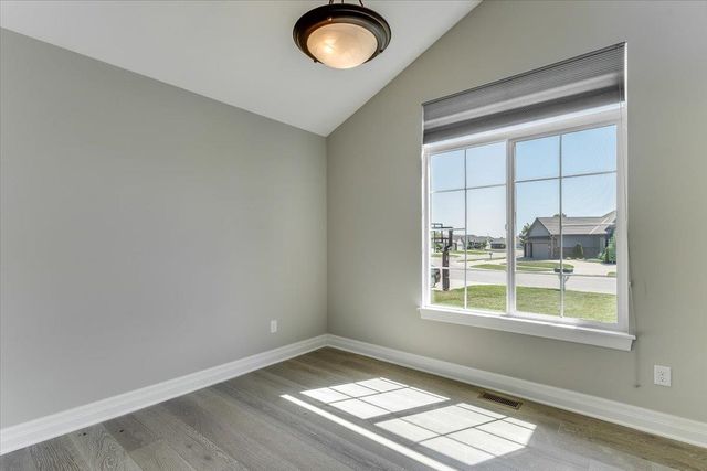 2817 N Woodridge, Wichita, KS 67226