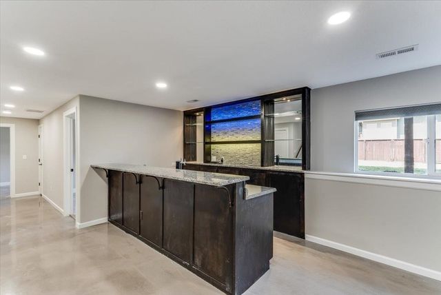 2817 N Woodridge, Wichita, KS 67226