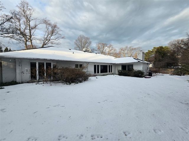 315 MONOCA Drive, Erie, PA 16505