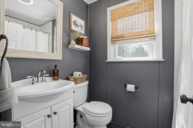 1263 TYLER AVE, Phoenixville, PA 19460