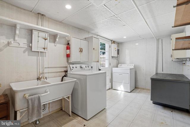 1263 TYLER AVE, Phoenixville, PA 19460