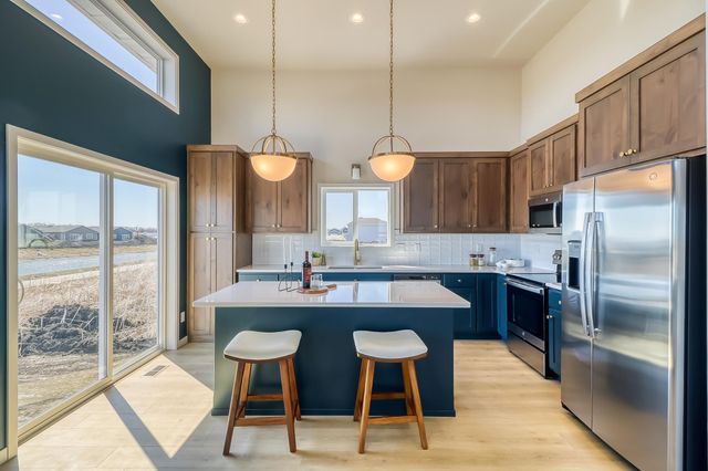 6705 32 Street S, Fargo, ND 58104