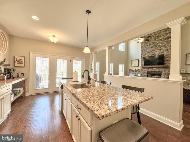 9125 RAPIDAN DR, Fredericksburg, VA 22407