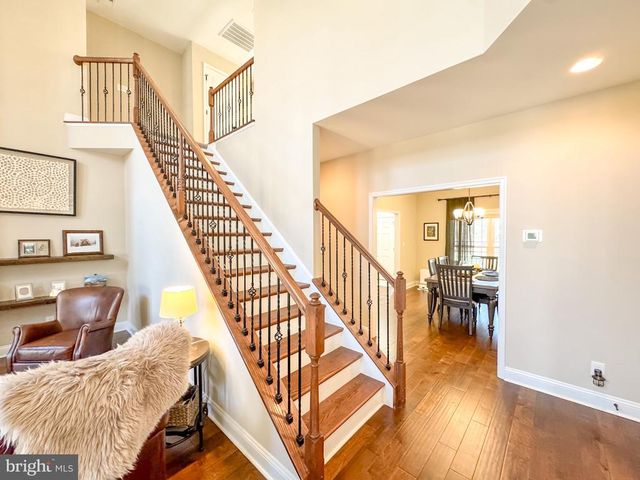 9125 RAPIDAN DR, Fredericksburg, VA 22407