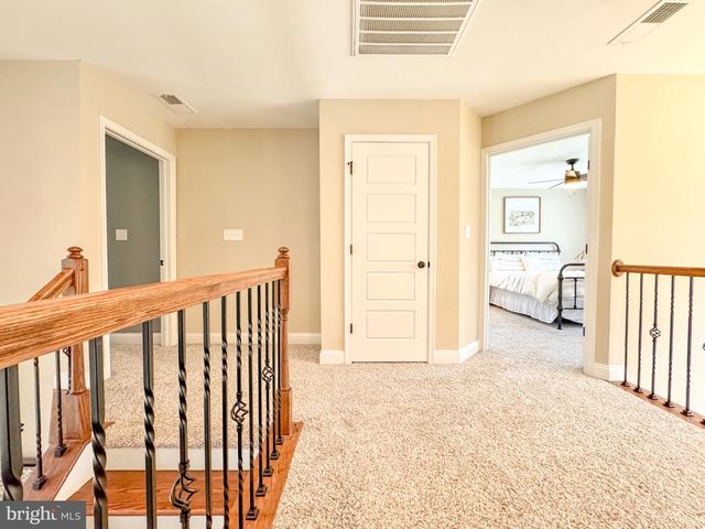 9125 RAPIDAN DR, Fredericksburg, VA 22407