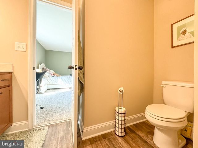 9125 RAPIDAN DR, Fredericksburg, VA 22407