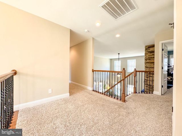 9125 RAPIDAN DR, Fredericksburg, VA 22407