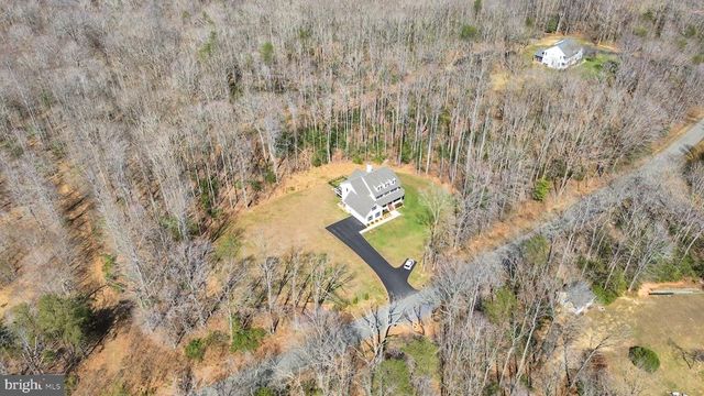 9125 RAPIDAN DR, Fredericksburg, VA 22407