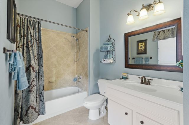 3903 Orchard Club Drive, Richmond, TX 77407