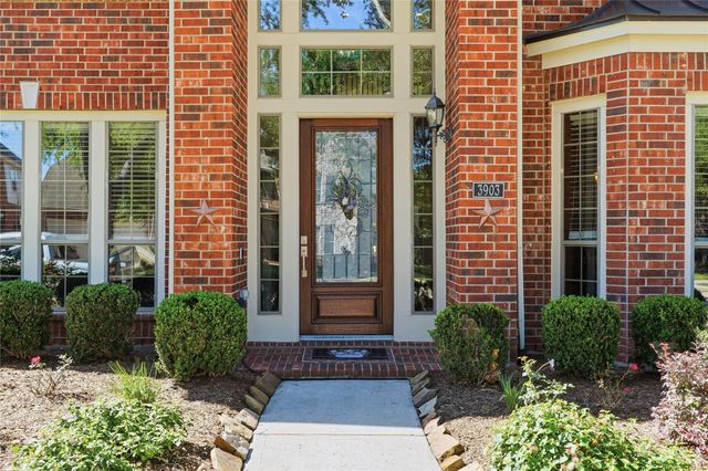 3903 Orchard Club Drive, Richmond, TX 77407