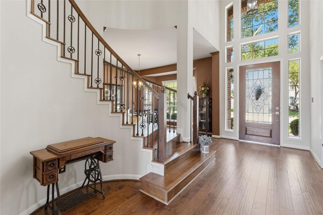 3903 Orchard Club Drive, Richmond, TX 77407