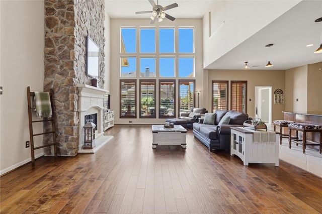 3903 Orchard Club Drive, Richmond, TX 77407